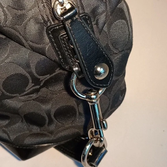 Black Coach Bag - Picture 6 of 10